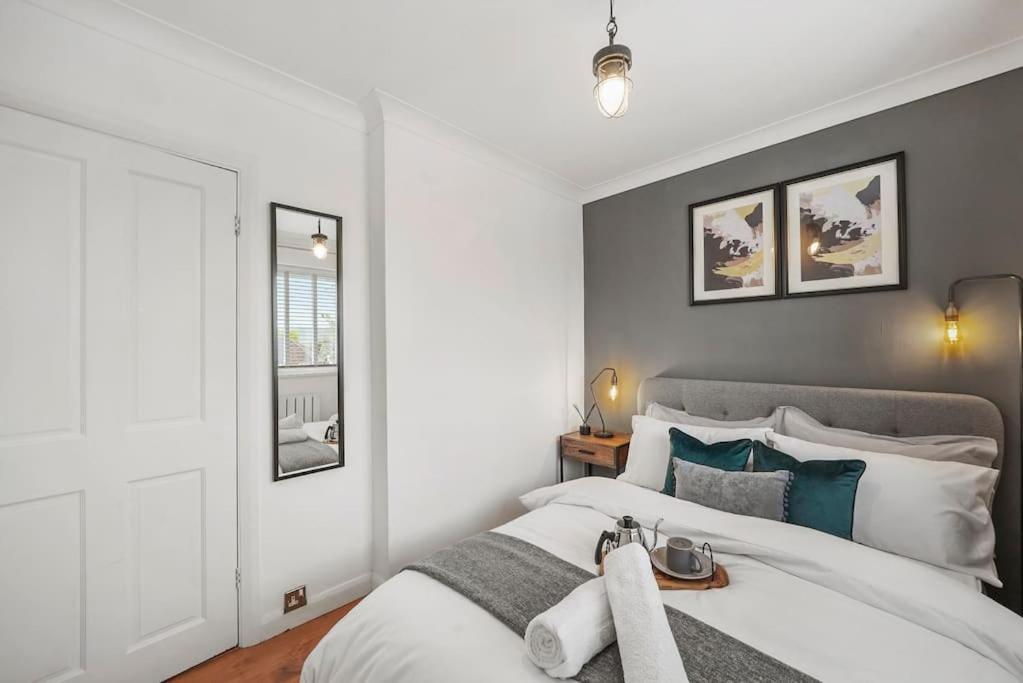 Stylish Maisonette Near The Heath With Free Parking & Wi-Fi Μέιντστοουν Εξωτερικό φωτογραφία